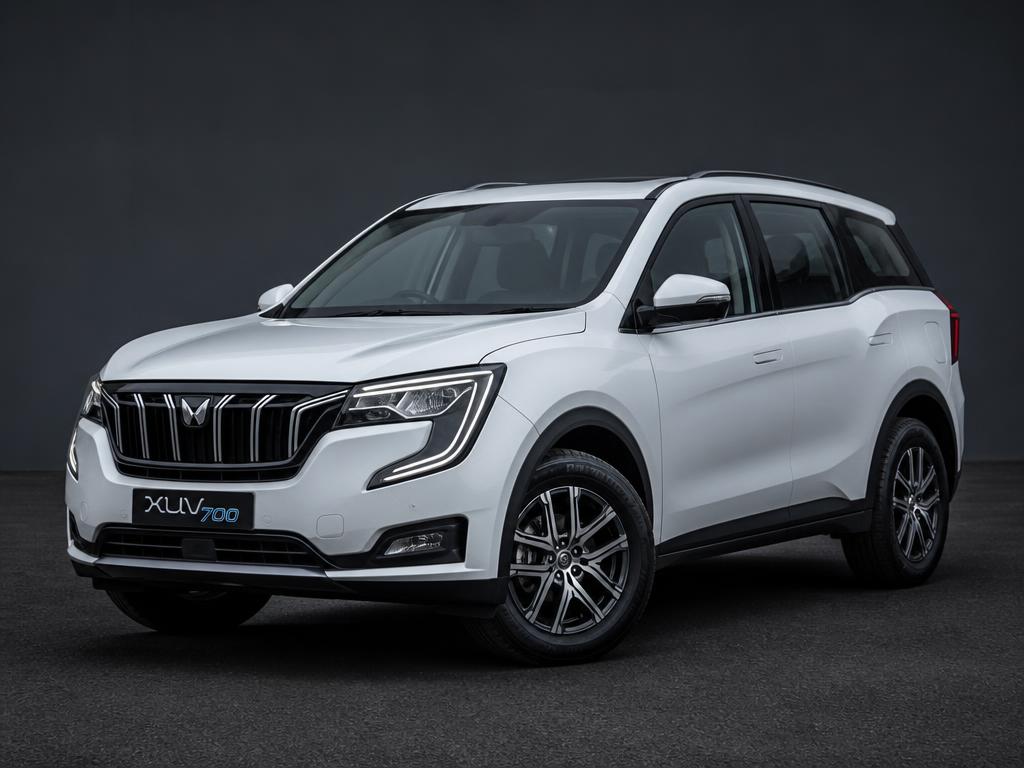 XUV 700 training car